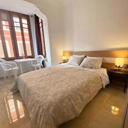 Valencia Cerca Al Puerto Shared Apartment Zewnętrze zdjęcie